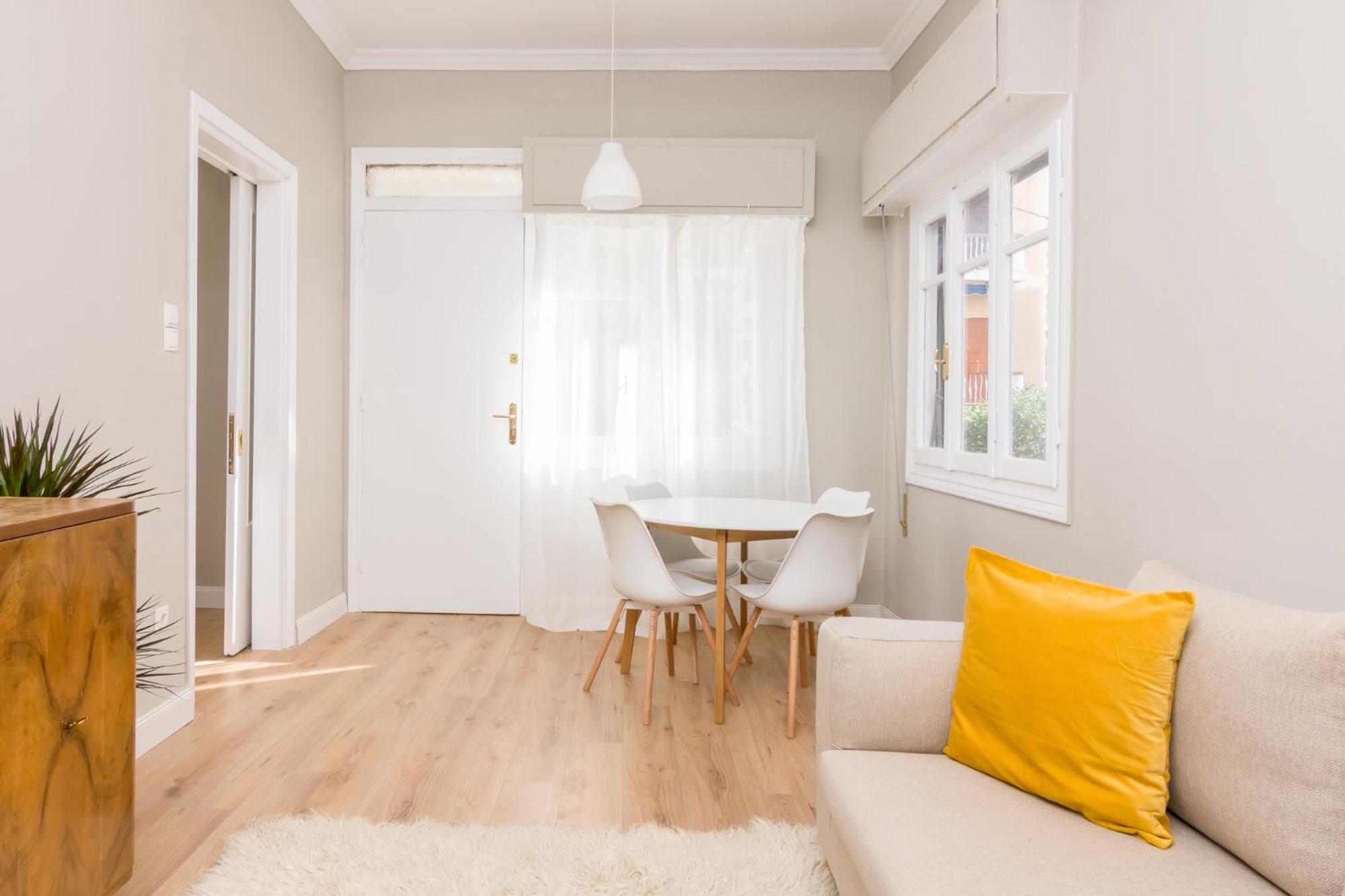 Great House W/ Private Parking * Athens