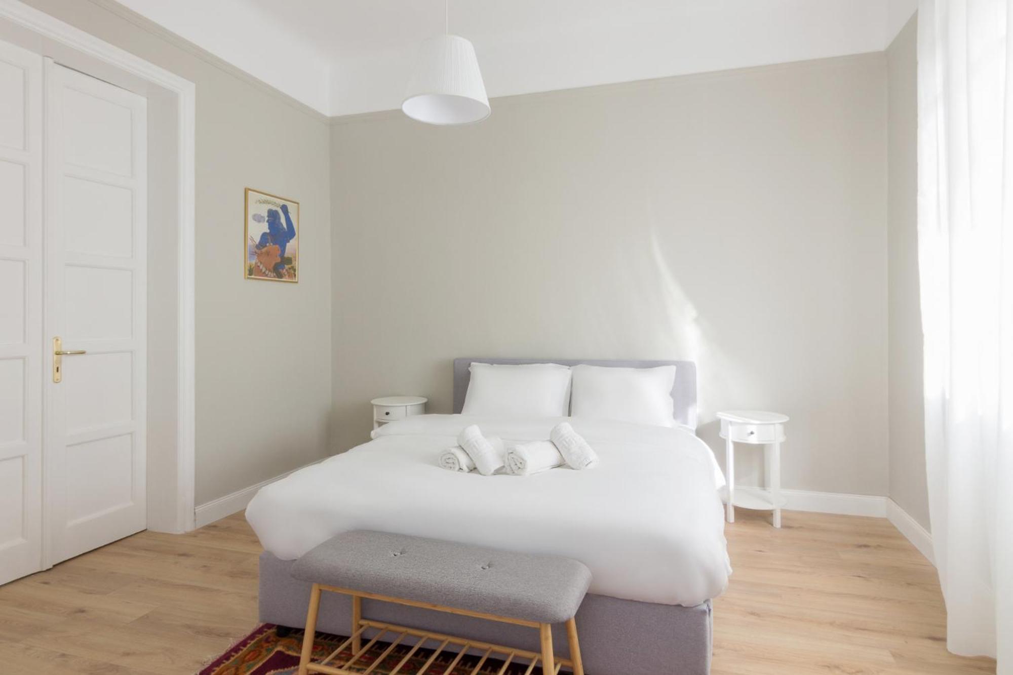 Apartment Great House W/ Private Parking *