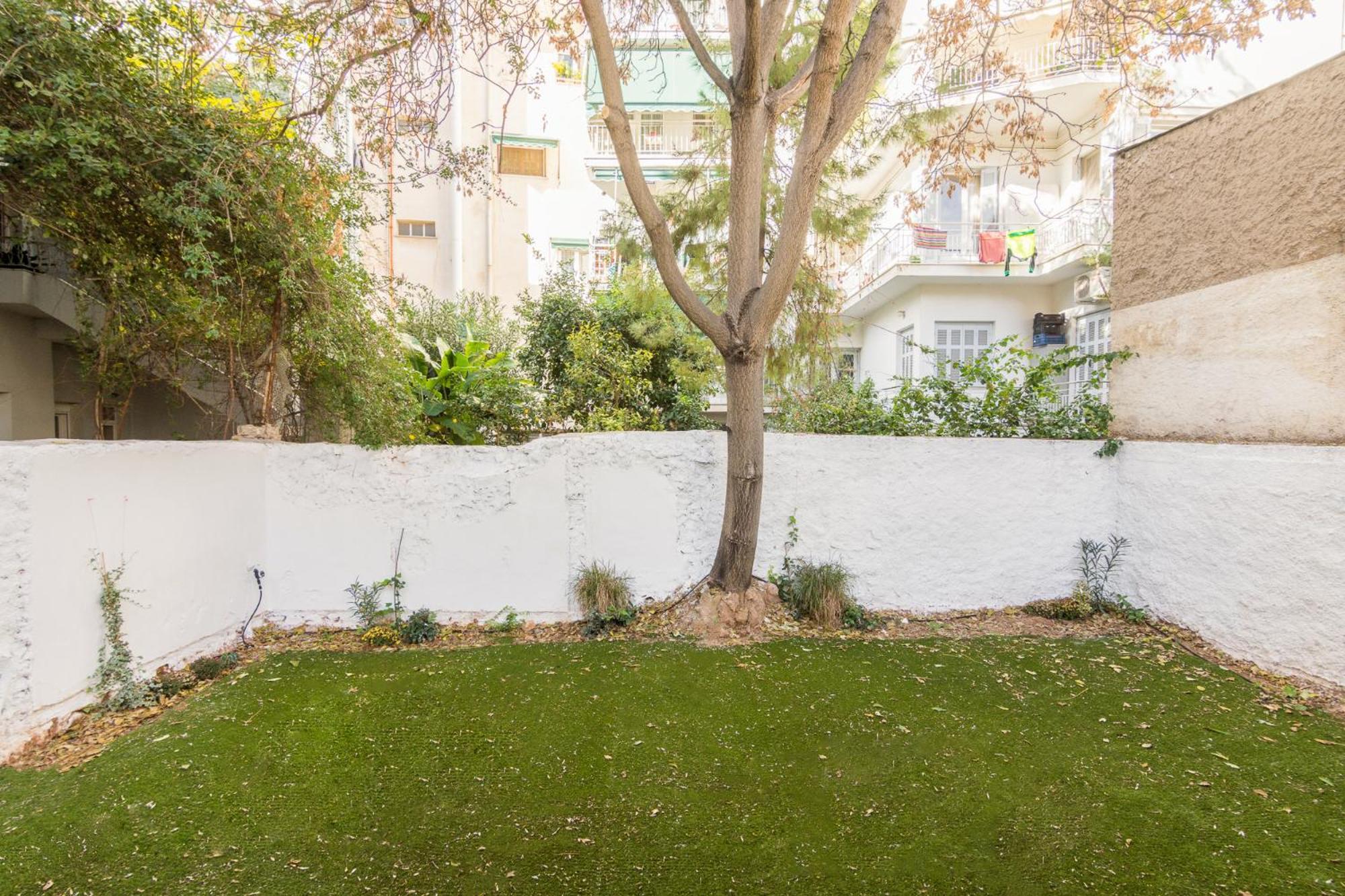 Apartment Great House W/ Private Parking *