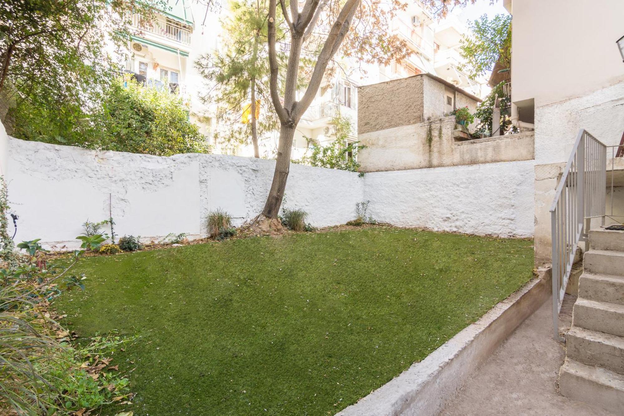 Apartment Great House W/ Private Parking